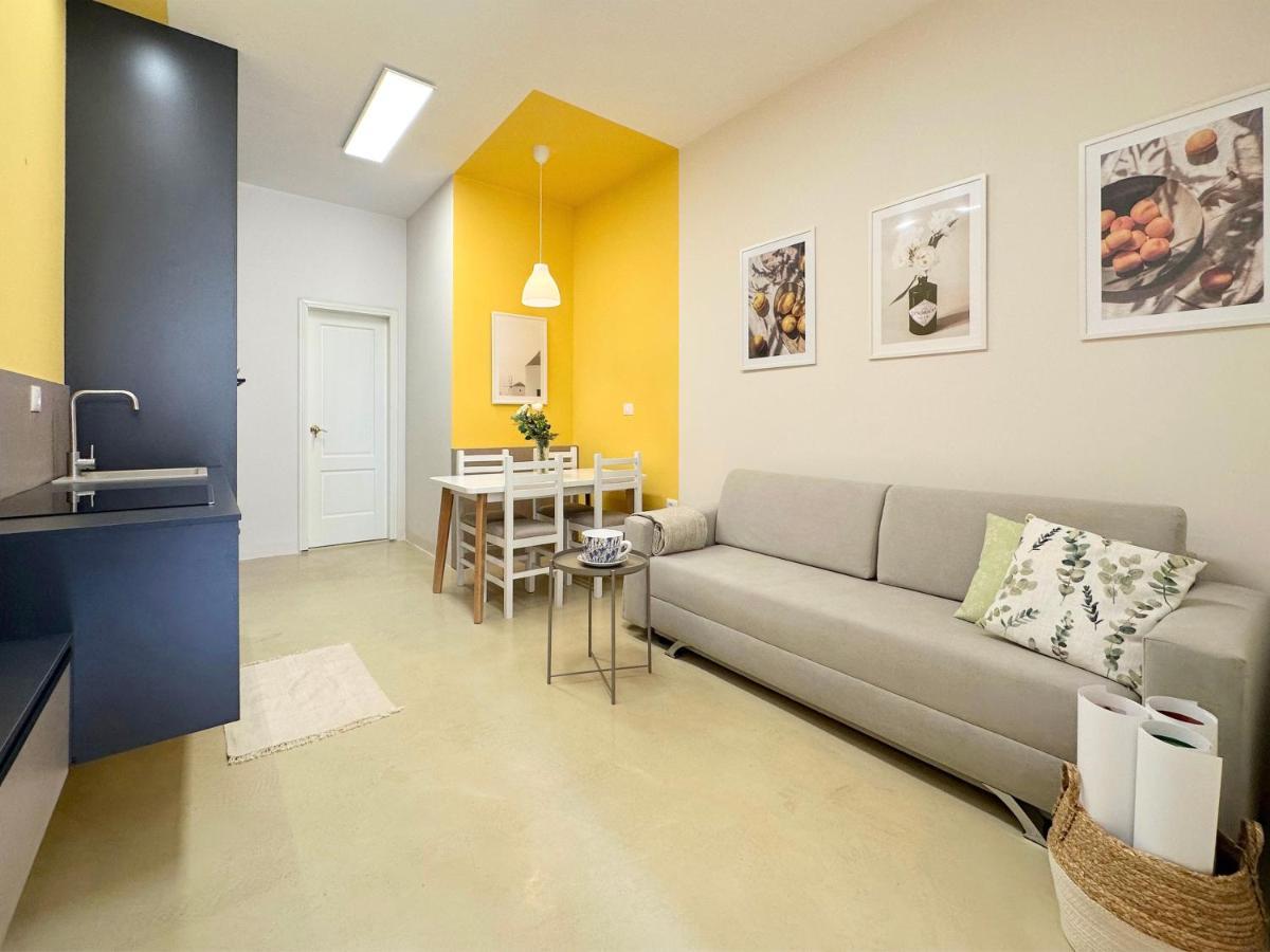 13 Eur For Monthly Stay - Home By The Sea - Hbs Golem  Exteriör bild