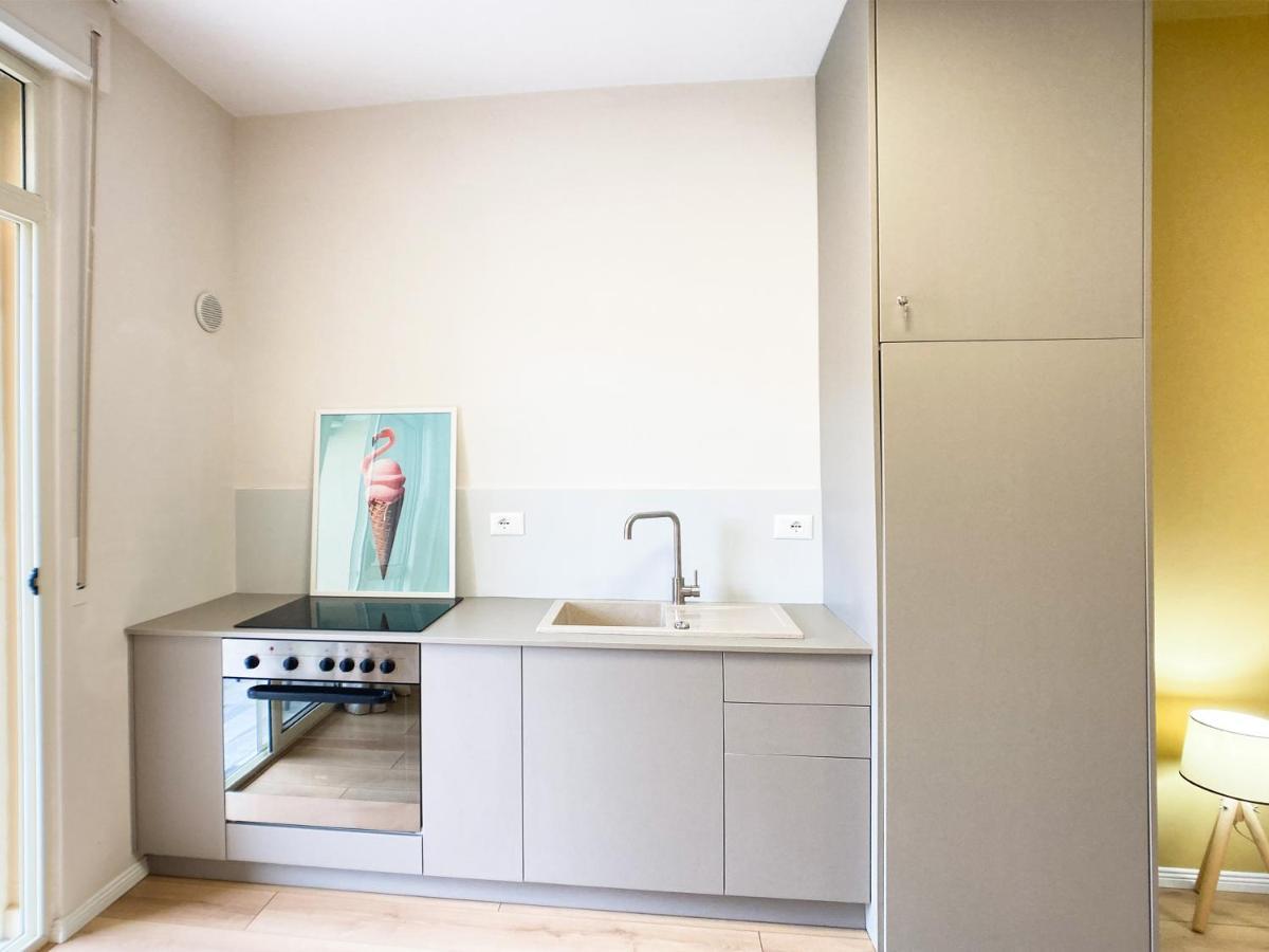 13 Eur For Monthly Stay - Home By The Sea - Hbs Golem  Exteriör bild