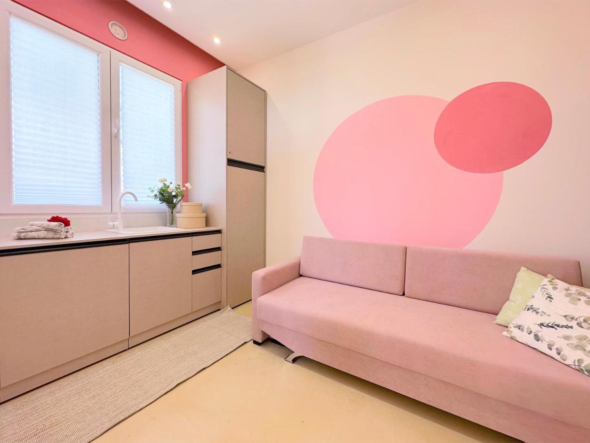 13 Eur For Monthly Stay - Home By The Sea - Hbs Golem  Exteriör bild